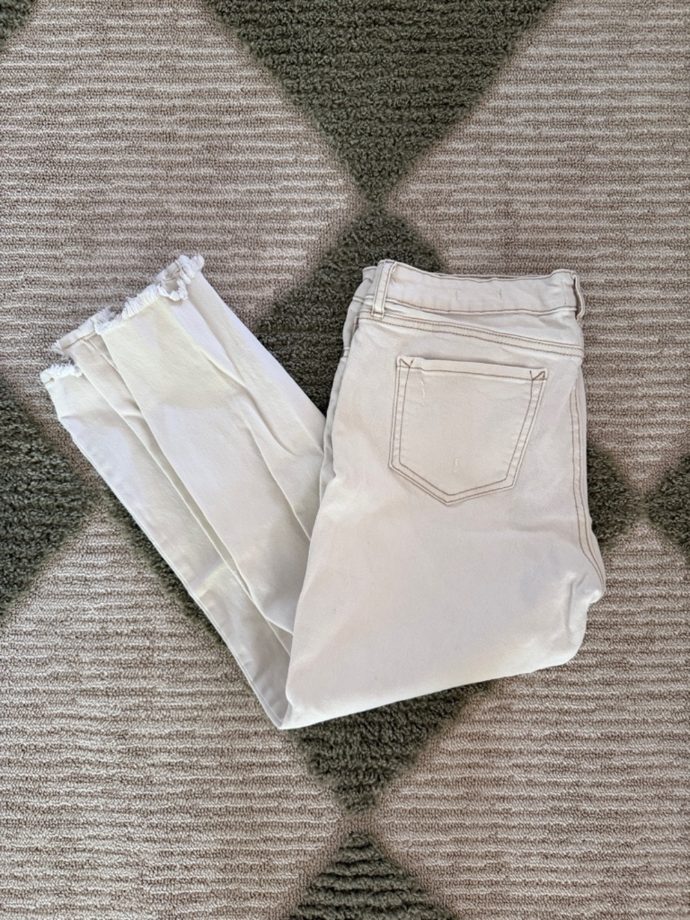 Scoop NYC Cream High-Rise Skinny Jeans